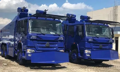 HOWO Anti Riot Police Water Cannon Truck